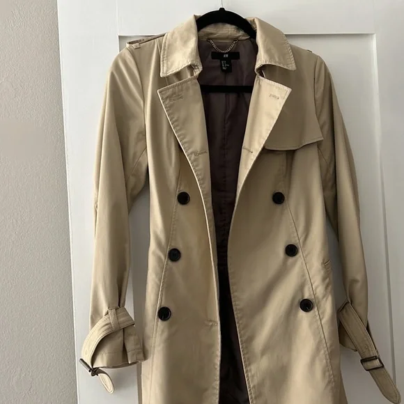 Jacket - Picture 2 of 9